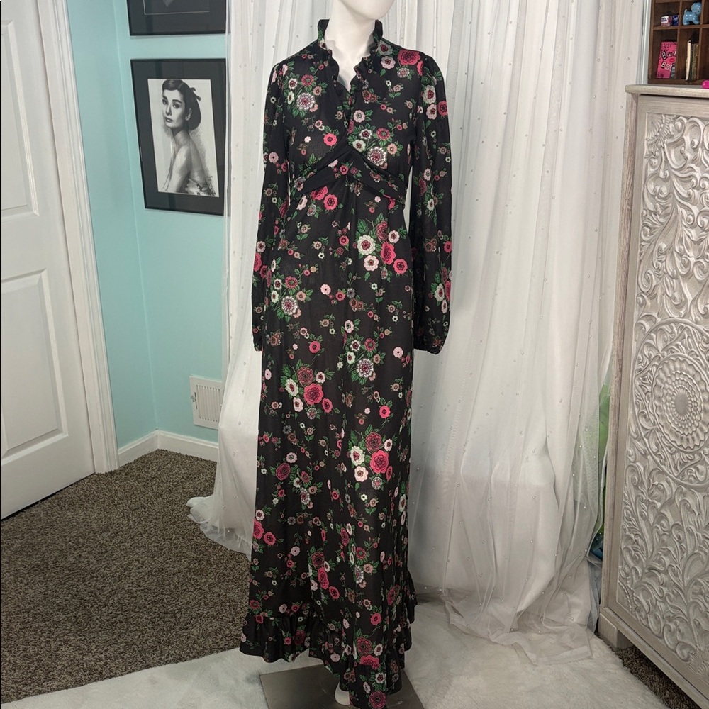 Vtg 70s? Handmade floral dress
